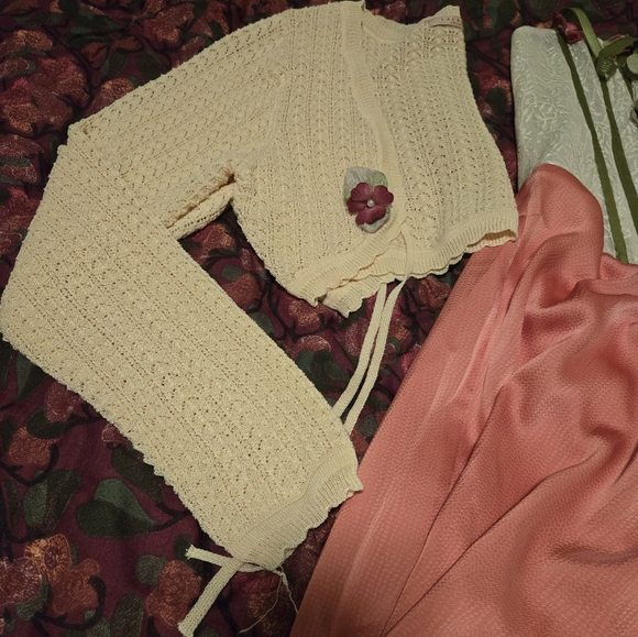 Lacemade Floral Tulip skirt dress - Picture 6 of 10